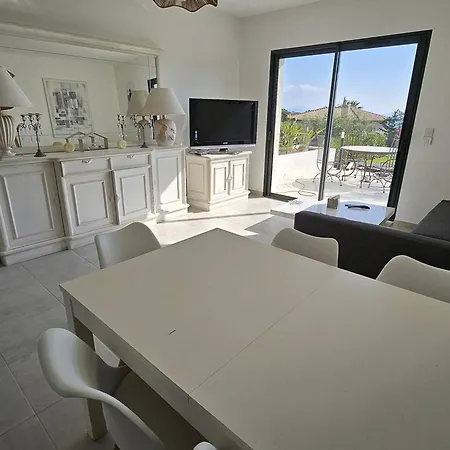 Contemporaine Aux Issambres - Fr-1-768-118 Villa *